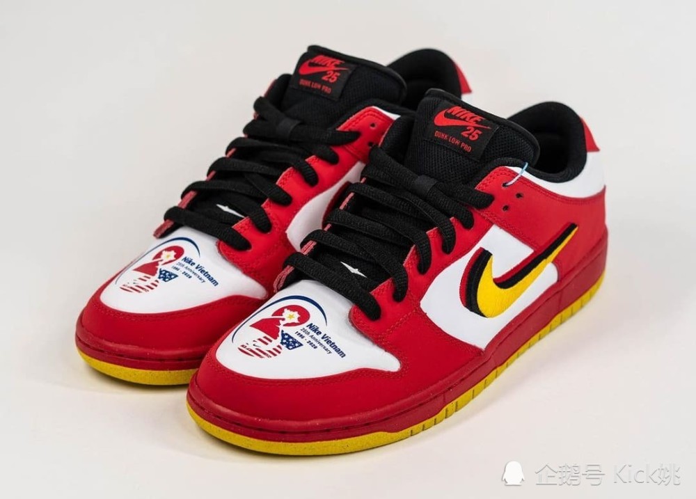 跑最快的酷似闪电侠nikesbdunkvietnam身为英雄迷的你必须入手