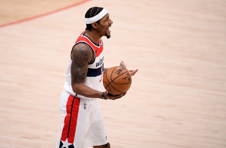 数据口碑双输！比尔毫无大将之风？赛后耍泼：有些队友不配进NBA