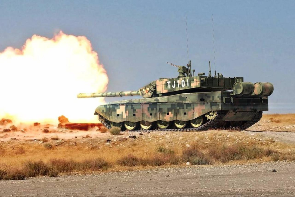 99a坦克亮绝活激光武器闪瞎敌人炮射导弹一挑三