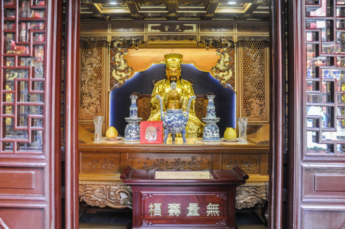 宋朝词人秦观的后代，怎么变成了上海县的城隍神？