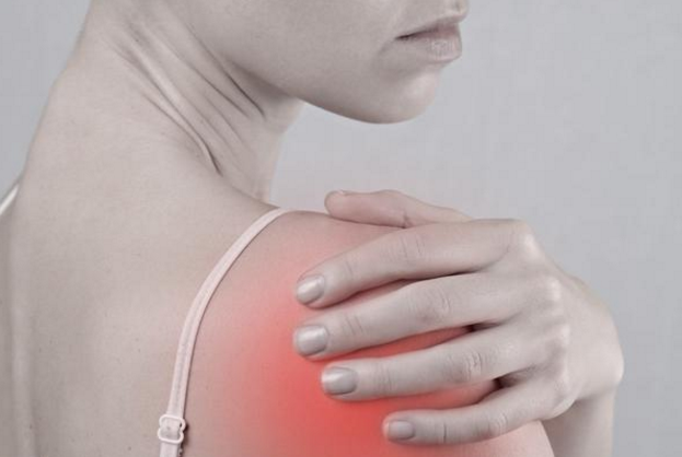 肩部一直疼痛,最好检查一下肺部