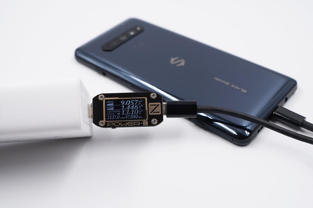 搭载120w快充系统黑鲨4pro充电评测