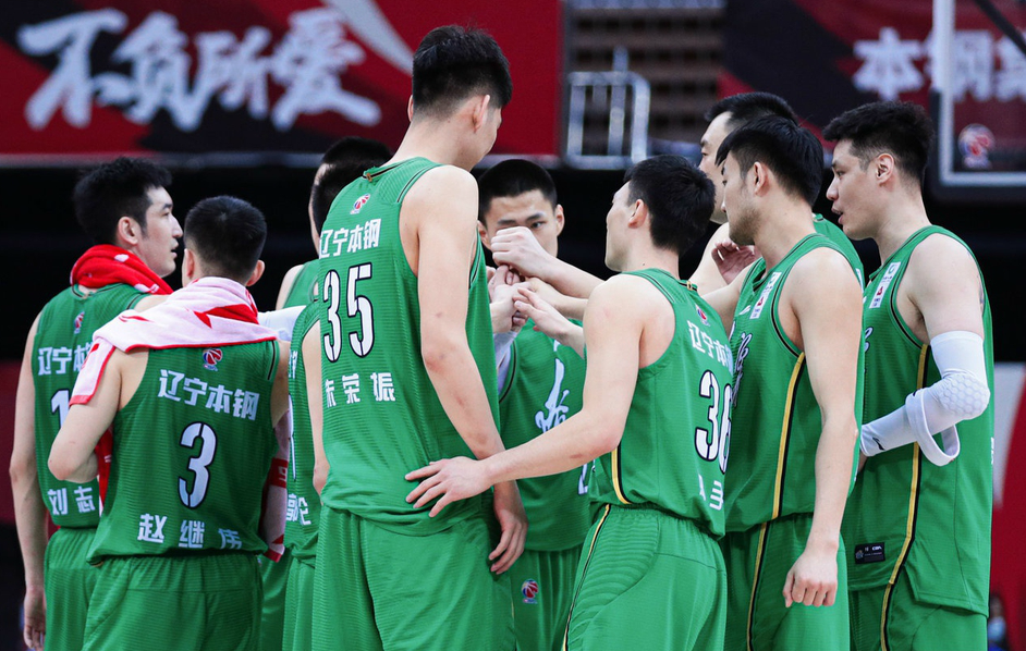 辽宁男篮人员调整!4名新人离开球队 杨鸣满意福格状态