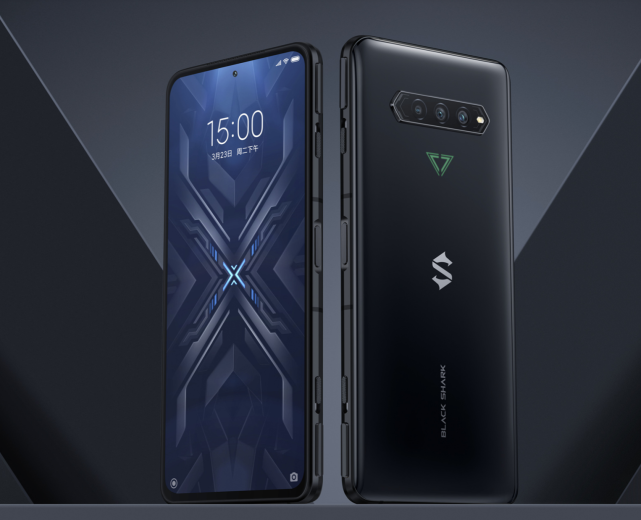 小米的黑鲨4是一款带有真正肩键的游戏手机