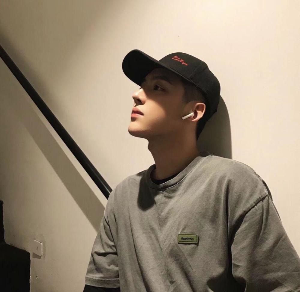 男生头像优选版头像来喽