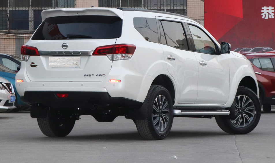 新日产途达将于今年上市离地间隙228mm18万起比帕杰罗霸气