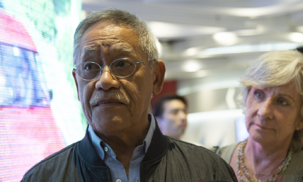 81岁吴耀汉身家数十亿身体不如意长年洗肾今女儿又被捕