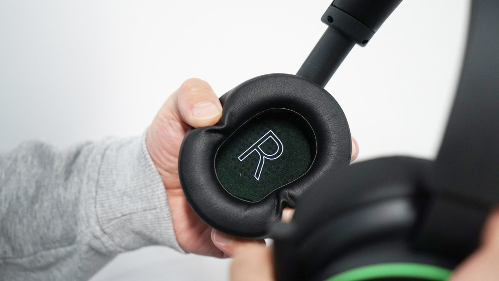 xbox无线耳机体验报告助力游戏沉浸感的绝佳工具