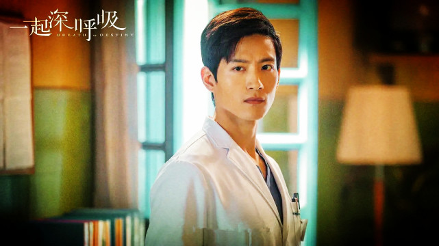 戚薇又演大龄未婚女青年朱珠戏路变宽高圣远演国产剧适应吗