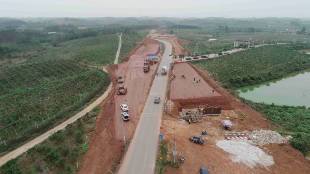 贵港又新建一条公路,快看经过你家吗?