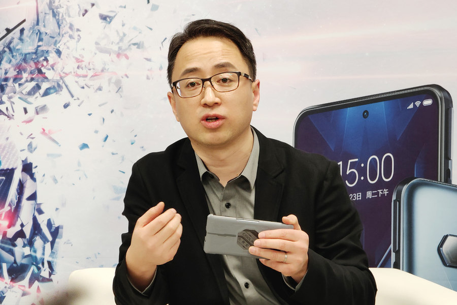 黑鲨专访:希望用更低价格让越来越多的人体验到游戏手机的乐趣