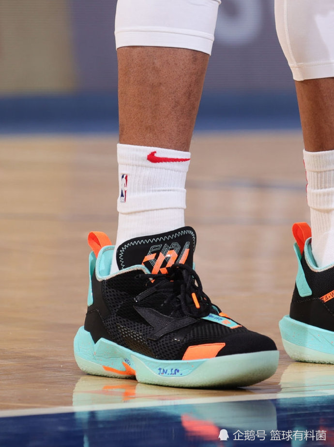 【今日球鞋】威金斯上新大三角金州荣耀配色 鲁尼上脚kt6 low新配色