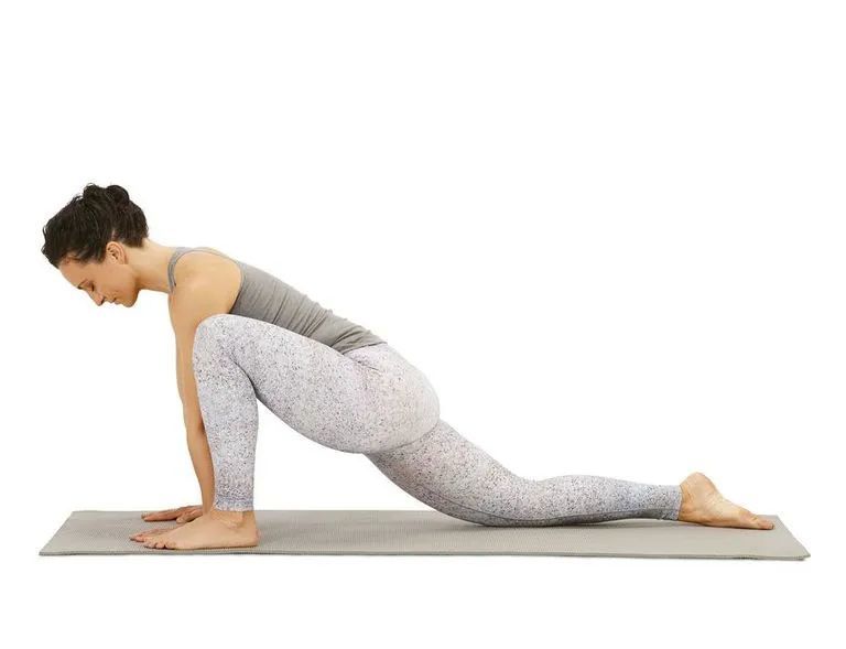 春季不滋阴,虚火很伤身!一套阴瑜伽序列,帮你滋阴润燥!_腾讯新闻