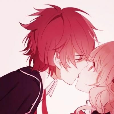 动漫情头我对现在的你并无好感却都以前的你念念不忘