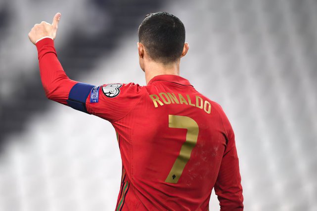 9场21球纪录终结c罗虐不动菜队友狂吐饼无缘助攻帽子戏法