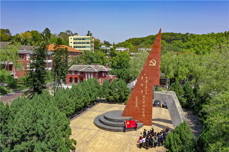 芝山红楼红军精神照耀新征程