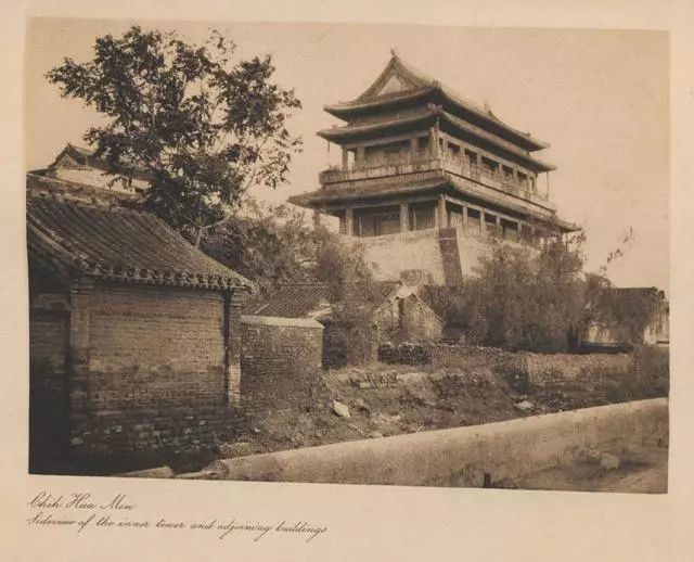 大开眼界百年前老北京的城墙与城门中