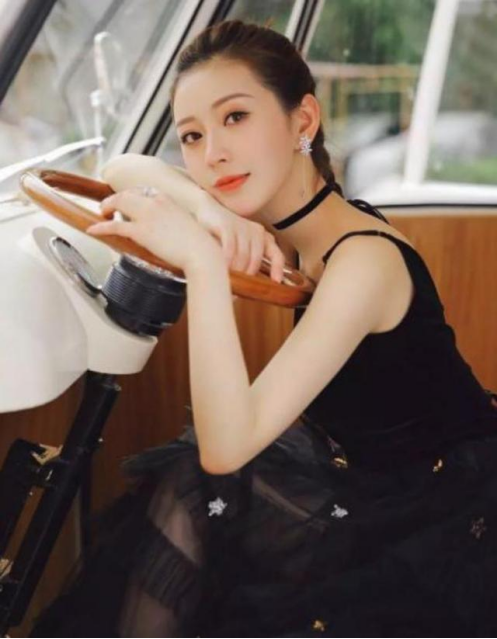 陌陌财富等级排行榜_科技早报|陌陌科技更名为“Hello”集团135家中国大陆企业上榜《财...