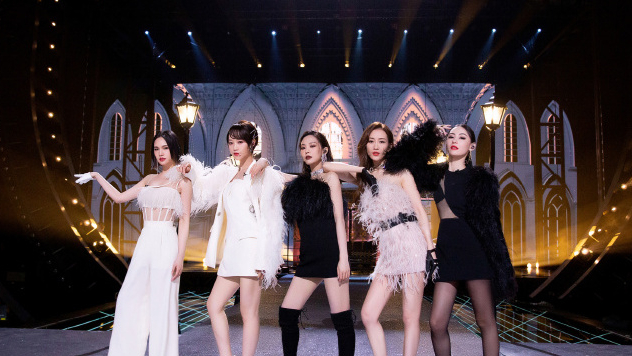 网曝肖战加盟浪姐2成团夜黄牛已经公开卖票光定金就1000