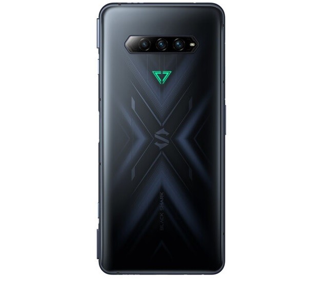 2499元起黑鲨4pro十点再次开售120w闪充144hz三星e4屏