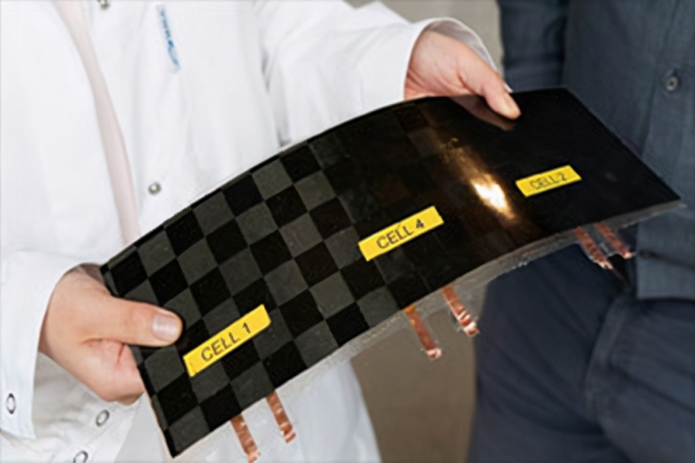 无质量碳纤维电池可兼作结构部件