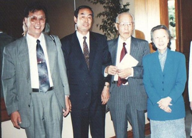 四,步入中年—回归平凡 守护亲情爱情上的圆满给张闾瑛带来了希望