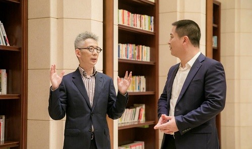 蒋昌建对话华为孙权探讨未来社会人们工作学习新方式