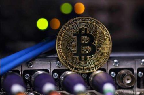 德兴汇samtradefx投行继续警告比特币猛烈波动性