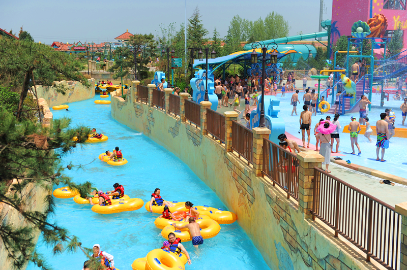 玩水,熊猫!西安乐华城,熊猫公园别错过!