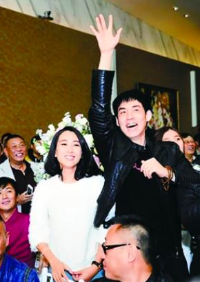 刘欢和徐梵溪结婚照图片