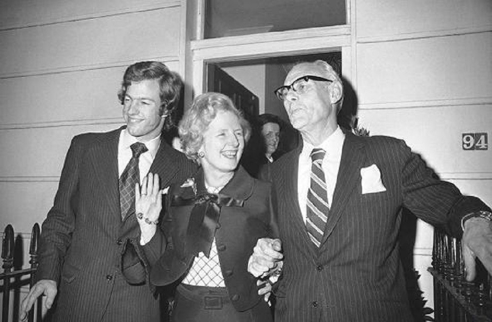 撒切尔:晚年境况凄凉,87岁去世,儿女都不愿来料理后事_腾讯新闻