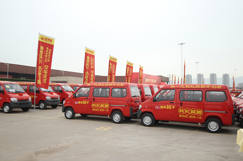 18年光辉岁月 五菱之光依然畅销 名不虚传 腾讯新闻