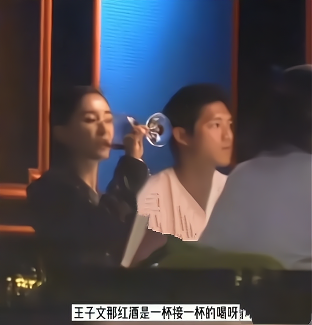 王子文恋爱了被拍与吴永恩聚餐后同回酒店节目外一起同游三亚
