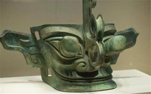 Windwing - SanXingDui：Bronze Casted Mysterious And Gold Painted Puzzles