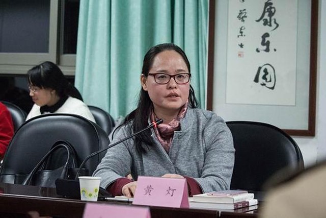 教授黄灯的亲历那些被遮蔽的二本学生决定中国下一代的命运