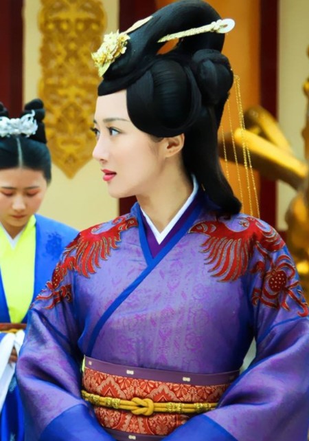 白英换成李依晓!明明长了一张倾国倾城脸,为何总被导演抓来演反派