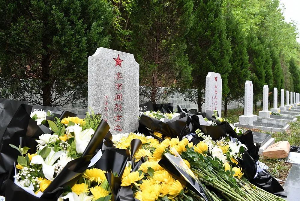 李雨阗烈士被安葬在苍溪烈士陵园李雨阗,生前系苍溪县公安局原东城