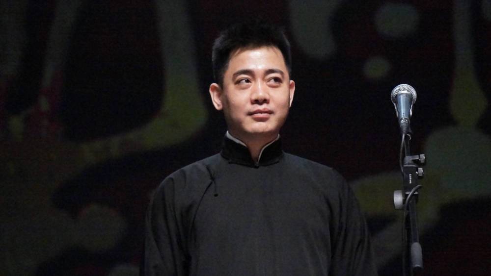 德云社孔云龙携家人出游,忙完事业之后,回归家庭才最重要