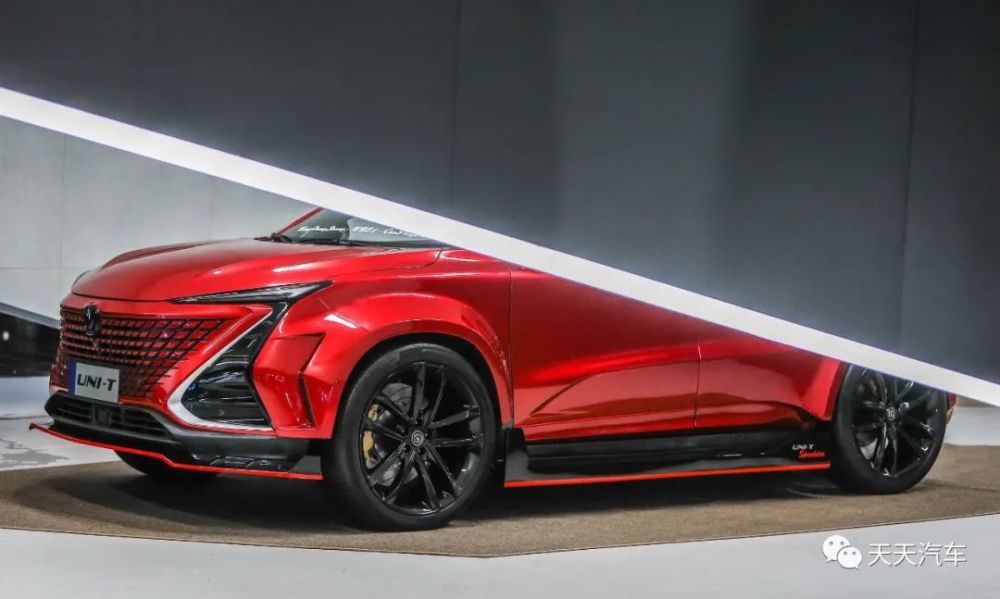 当一张红色车身,敞篷状态的speedster改装车图片流传于网络时,不明就