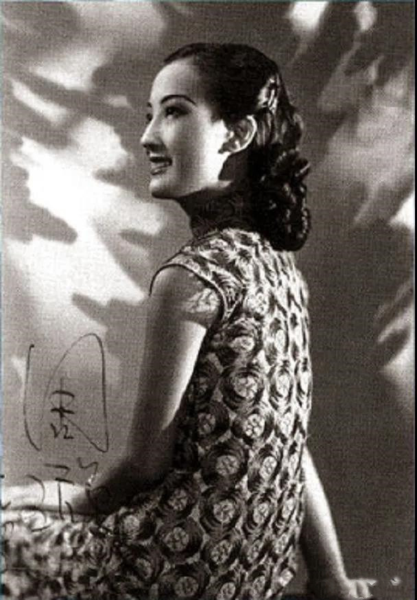 民国美女周璇人称金嗓子晚年精神失常