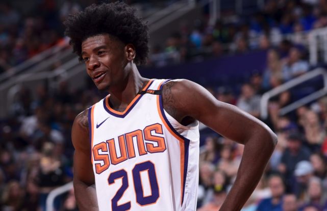 混成这个样子,真是活该|步行者|勒维尔|约什·杰克逊|活塞