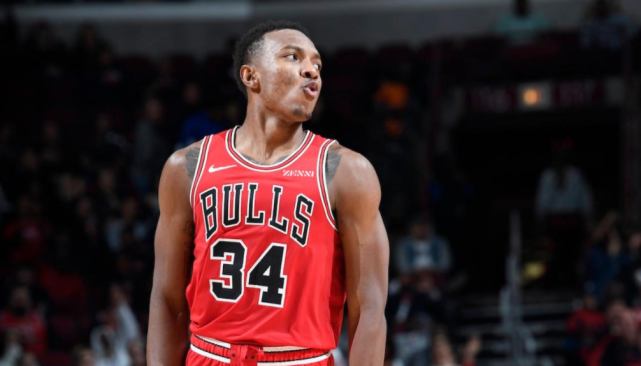 在与武切维奇的交易里,小温德尔-卡特被公牛当做交易筹码,连同波特和