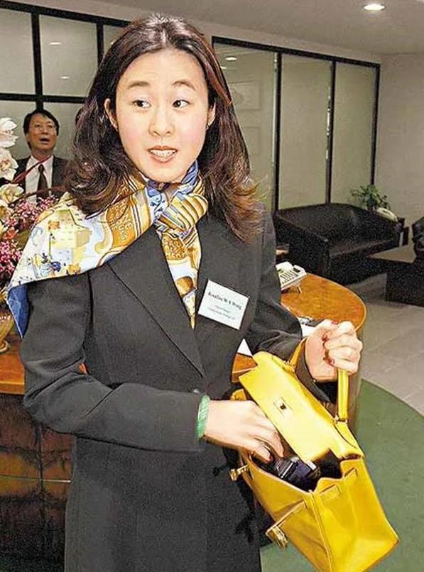 王颖妤曾5次拒绝刘銮雄求婚却给60岁千亿富豪生子不要名分