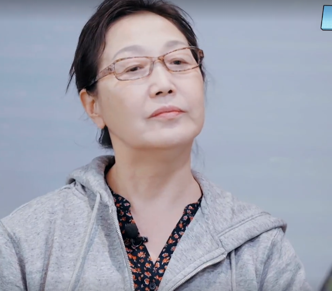 侯佩岑一家退出婆婆和妈妈又迎来新嘉宾陈松伶的救星来了
