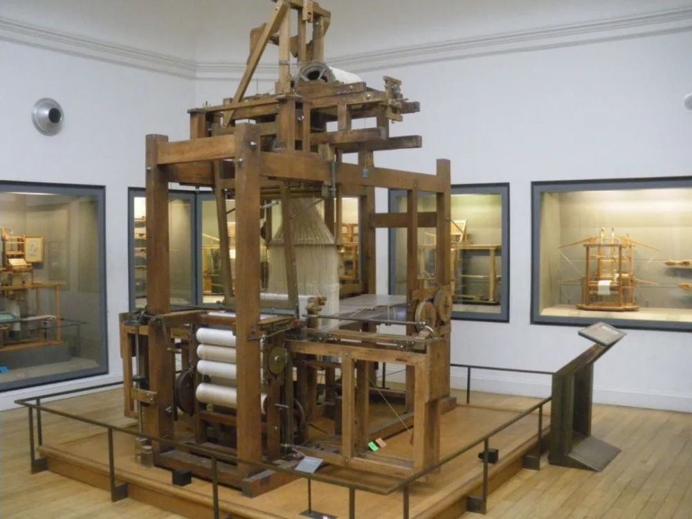 1812年,第一台像样的织布机——罗伯特动力织布机(roberts power