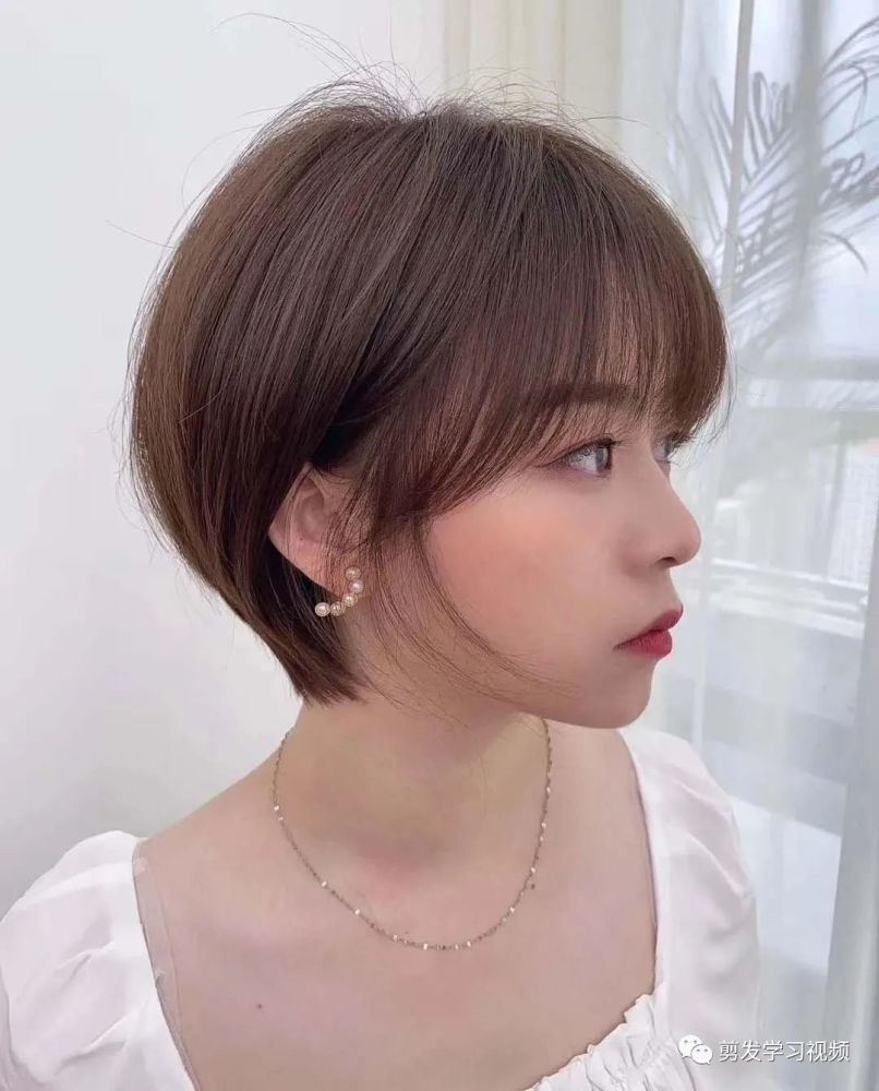 车厘子短发不要太乖