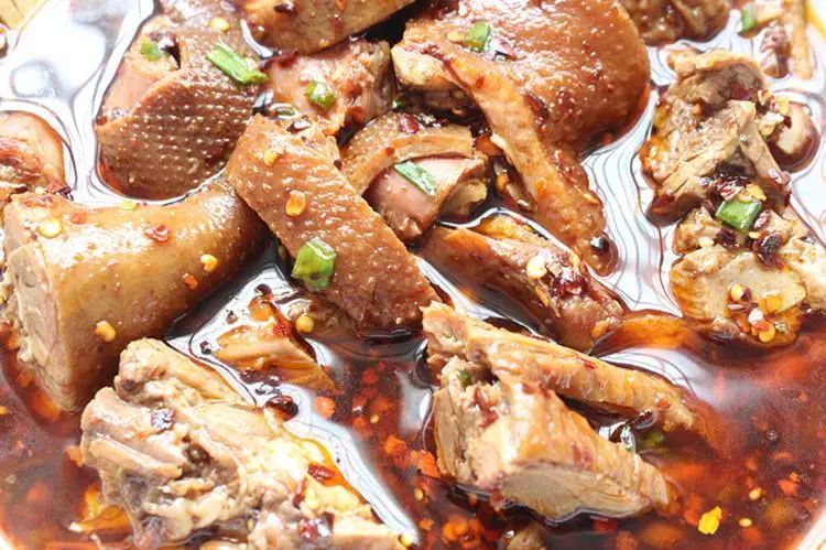 泰兴的麻辣鹅我几乎吃了个遍,你pick哪家?