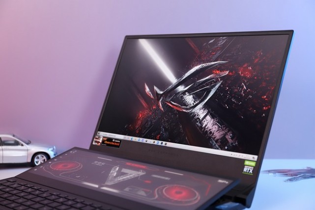 高端游戏笔记本巅峰之作rog冰刃5双屏游戏本评测