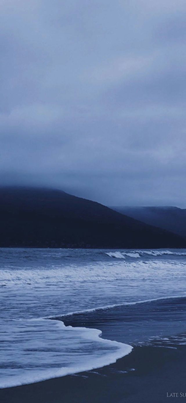 适用于qq极简模式经典蓝的背景图