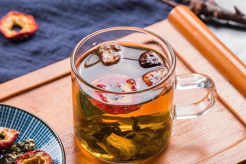 随着养生的人越来越多降血压降血脂喝什么茶最好